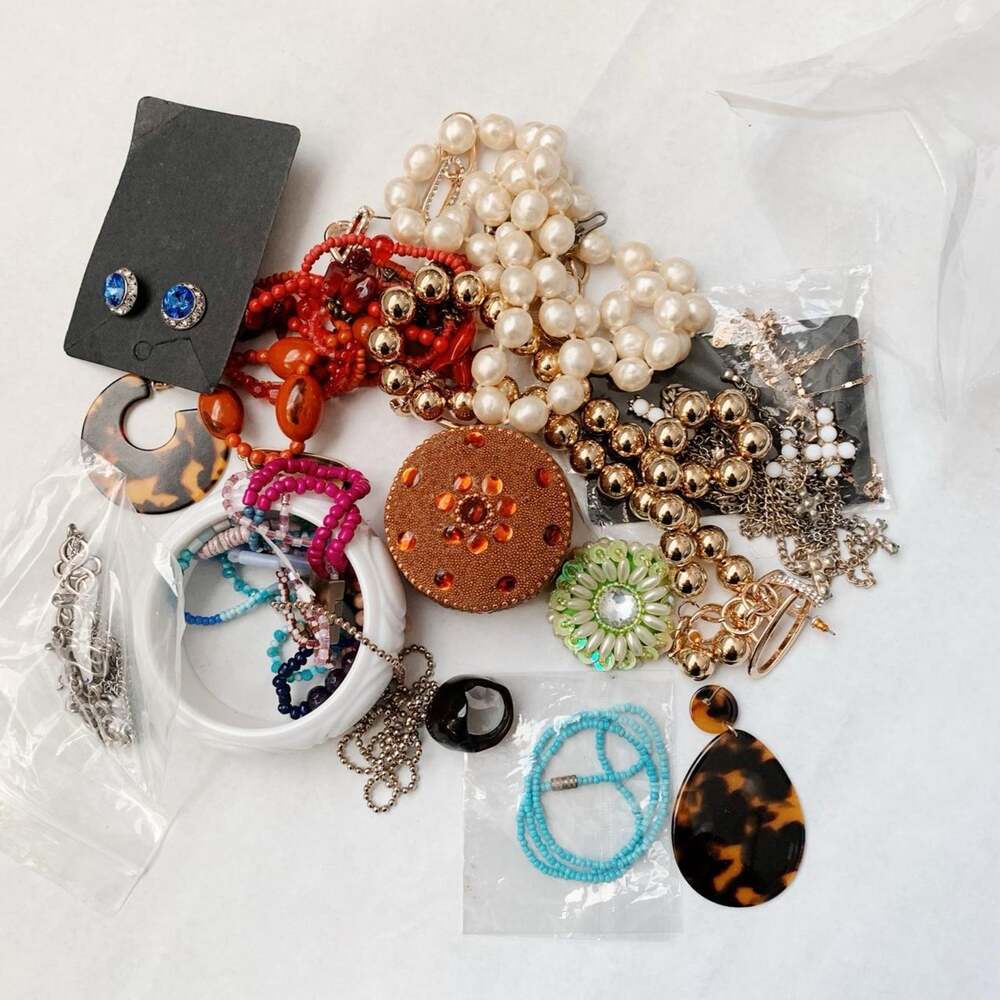Mixed Jewelry Lot